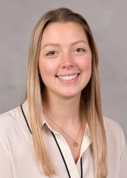 Emma Mrzywka, PA