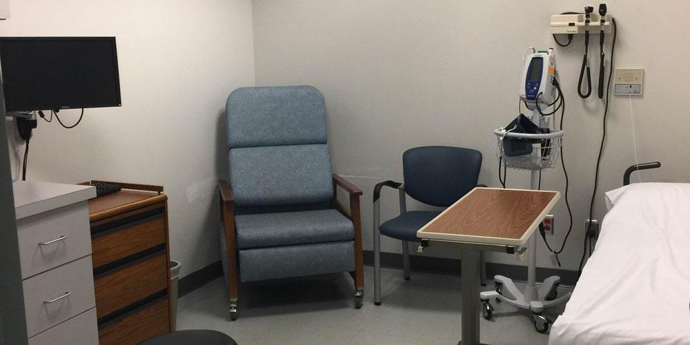10 private patient rooms