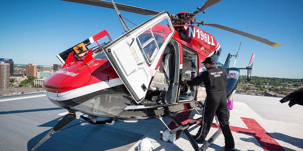 Critical care helicopter