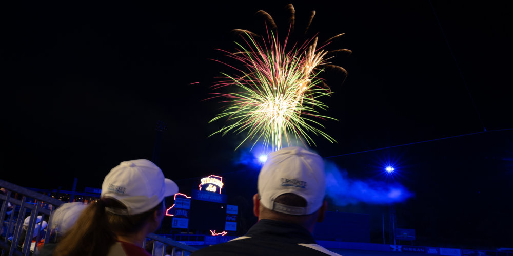 Syracuse Mets fans watching fireworks display after game