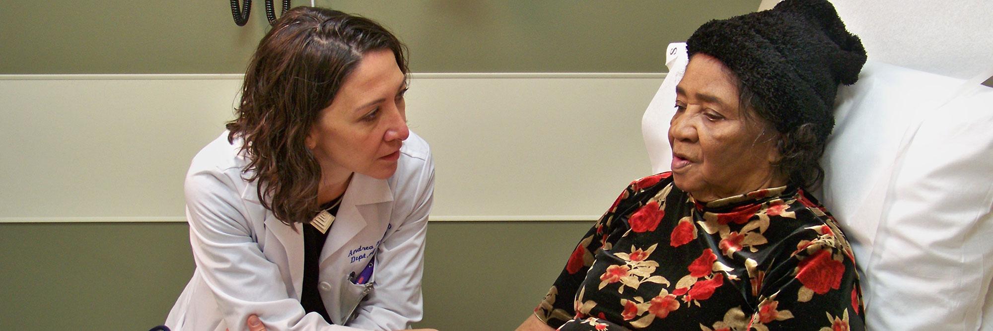 Doctor in discussion with patient