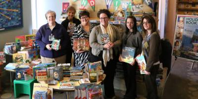 Barnes and Noble Clay donates 1,205 new books