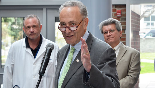 Sen. Schumer urges more funding for Zika virus research