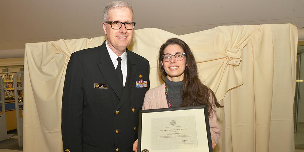 Sydney Russell Leed wins award