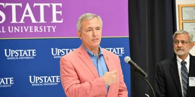 Katko urges Biden to look at Upstate’s success with pandemic research, testing to guide nation’s response to omicron