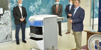 New kid on the block at Upstate: The transport robot