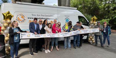 New outreach van for In My Father’s Kitchen will serve as mobile clinic for Upstate's HouseCalls for the Homeless