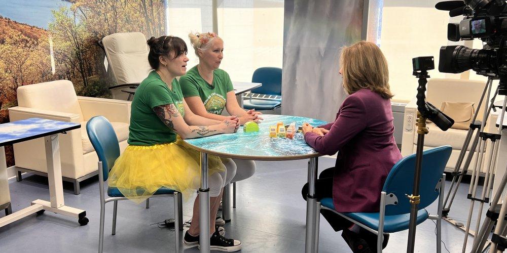 DYNAMIC DOU: Pharmacist Sarabeth Wojnowicz and nurse practitioner Brooke Fraser speak with NewsChannel 9’s Carrie Lazarus for a special presentation of the duo’s caring antics with patients at the Upstate Cancert Center’s pediatric clinic. Watch a preview of the special report here: https://rb.gy/kxvkb8