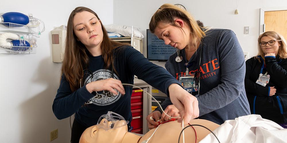 Residents practicing in Simulation Room.