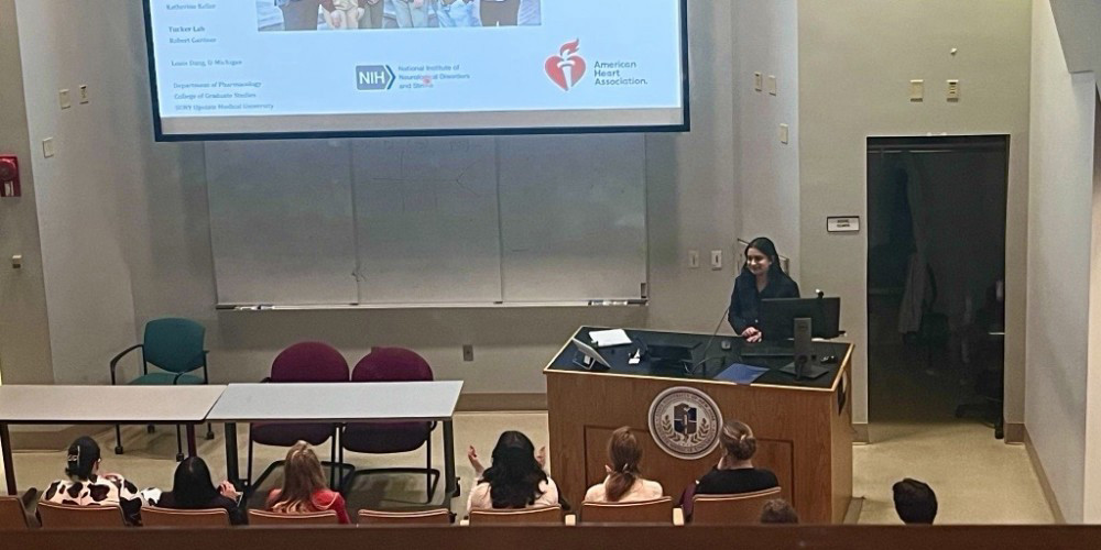 Veronica gives a talk at Student Research Day, presenting the latest progress in her research