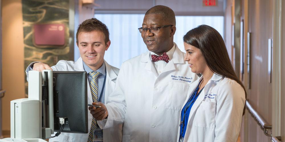 Doctors analyzing data