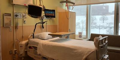 Hospital room for treating a person with Spinal Cord Injury, included as a decorative image