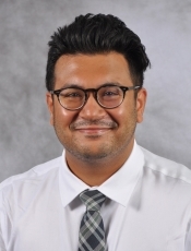 Mahir Khan