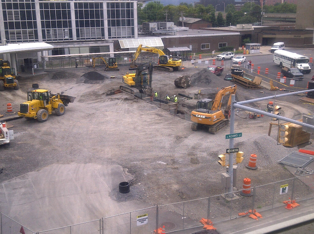 cancercentertakesshape Construction at the future Cancer Center
