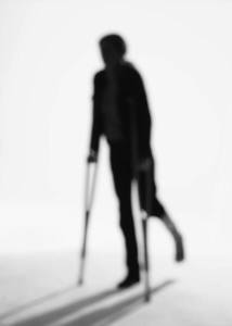 MP900341649 Person on crutches