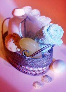 MP900337397 Bath soaps and towels