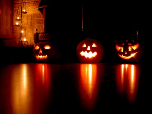 399037_5502 Jack o lanterns