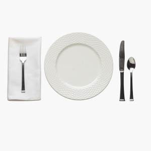 T Dinner plate setup