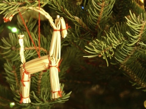 MP900432726 Christmas Tree and orniment