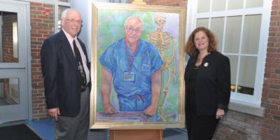 Portrait pays tribute to beloved anatomy professor