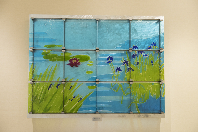 5-foot wide glass fused mural, Window on the Pond, Photo by Susan Kahn